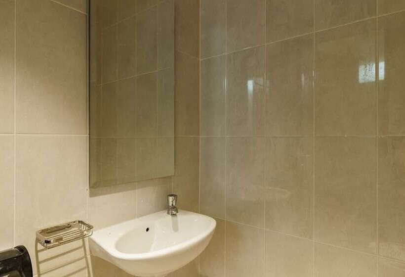 בית מלון כפרי Residences By Reddoorz @ Guntur Raya Setiabudi