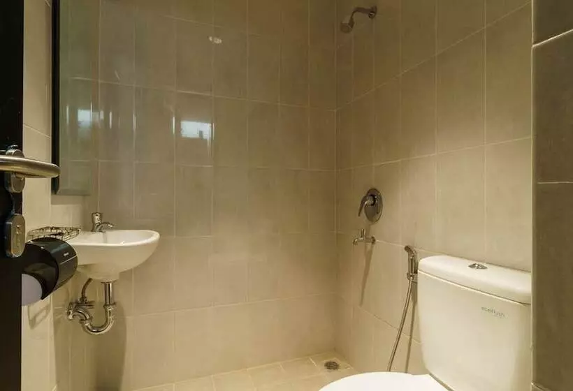 Hotelli Residences By Reddoorz @ Guntur Raya Setiabudi