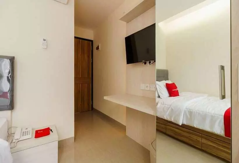 Hotelli Residences By Reddoorz @ Guntur Raya Setiabudi