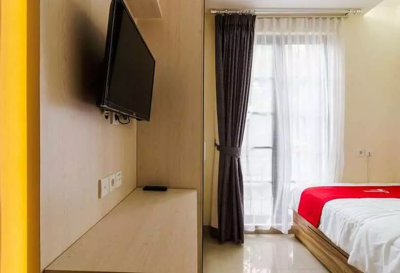 Hotelli Residences By Reddoorz @ Guntur Raya Setiabudi