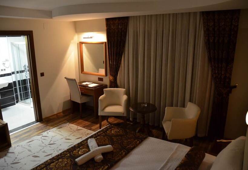 בית מלון כפרי Saadet Grand Boutique & Business