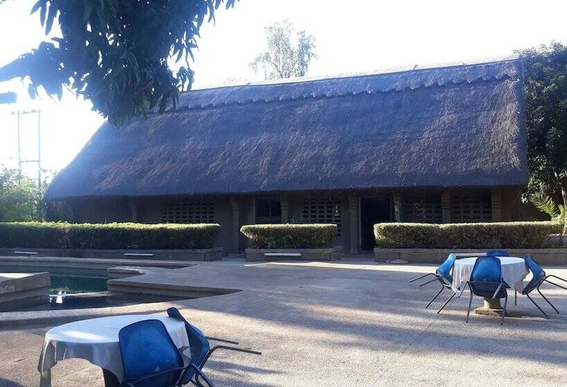 هتل Wasawange Lodge And Tours