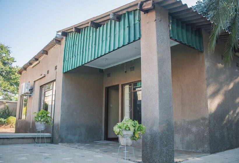 هتل Wasawange Lodge And Tours