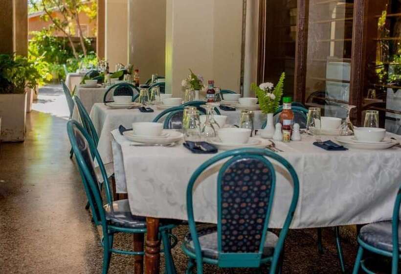 هتل Wasawange Lodge And Tours