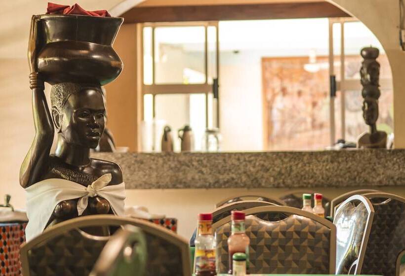 هتل Wasawange Lodge And Tours