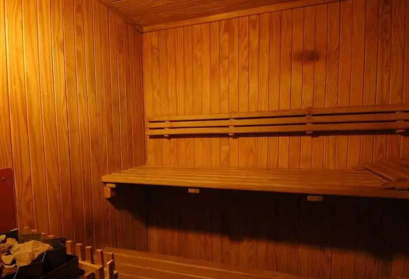 هتل Wasawange Lodge And Tours