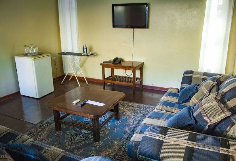 هتل Wasawange Lodge And Tours