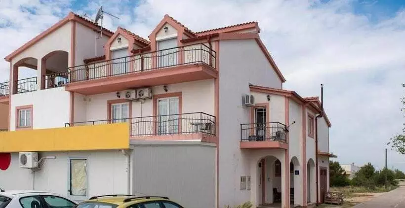 Majatalo Apartmani Krka Rooms