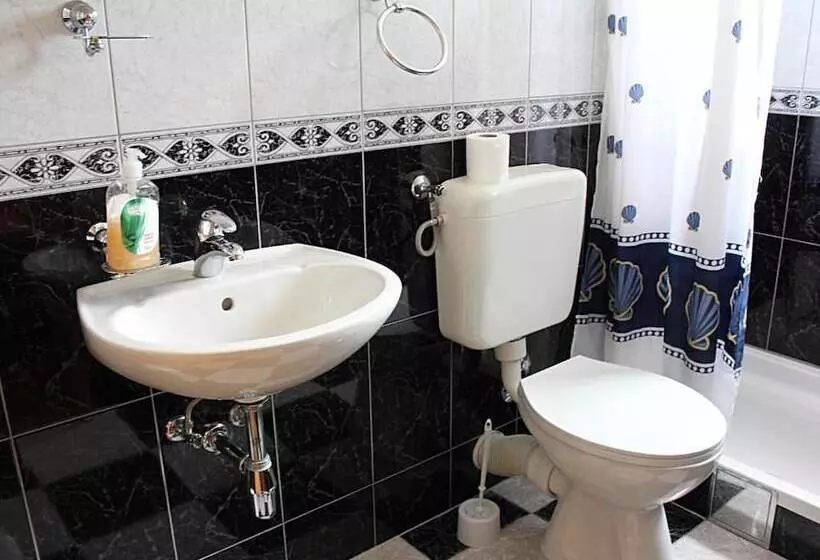 Majatalo Apartmani Krka Rooms