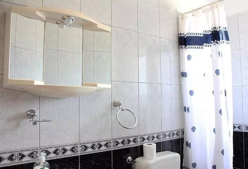 Majatalo Apartmani Krka Rooms