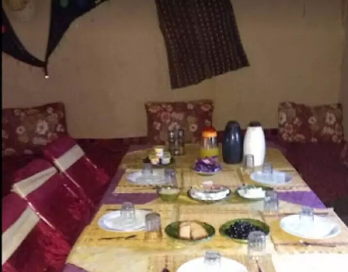 ペンション Hôtel Kasbah Ouzina