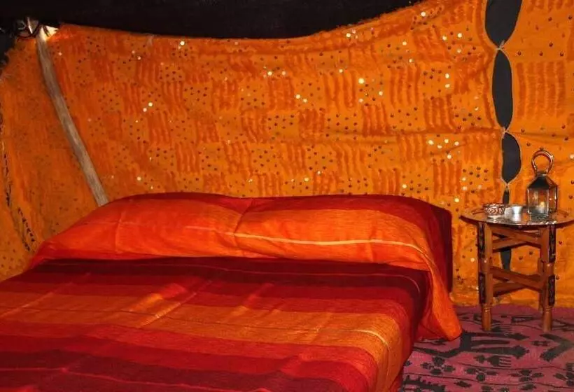 ペンション Hôtel Kasbah Ouzina