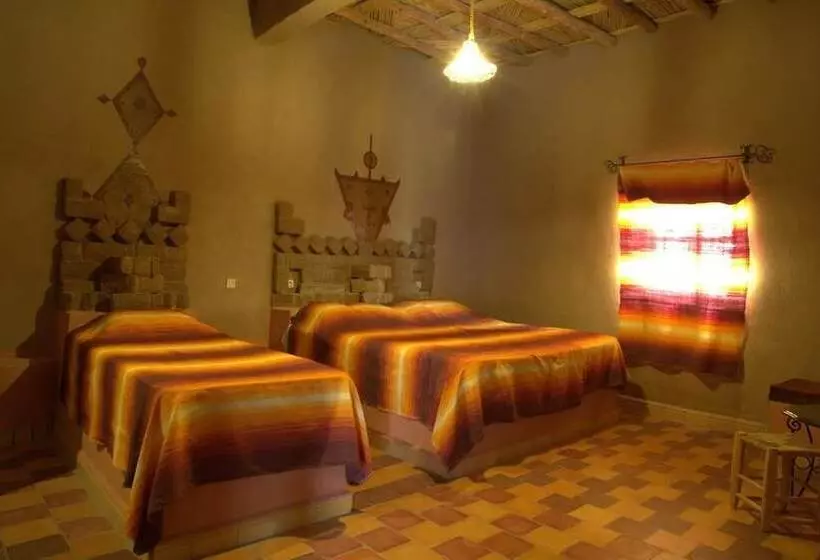 ペンション Hôtel Kasbah Ouzina