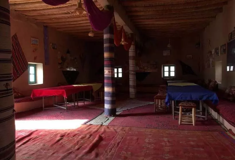 ペンション Hôtel Kasbah Ouzina