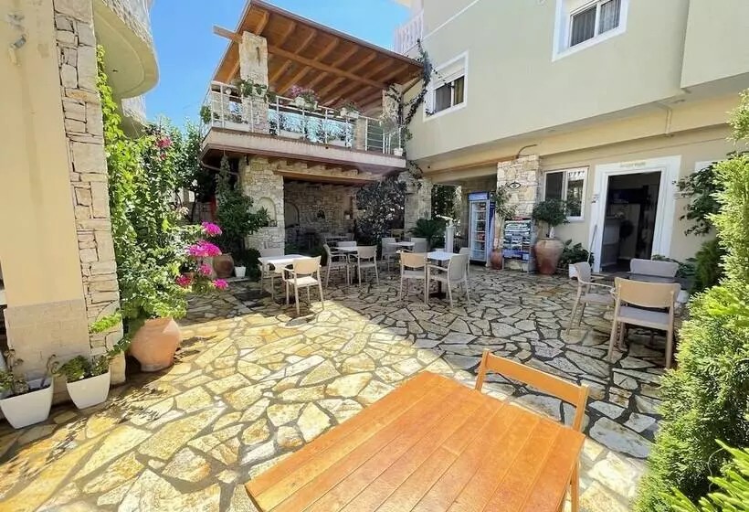 پانسیون Vila Arial