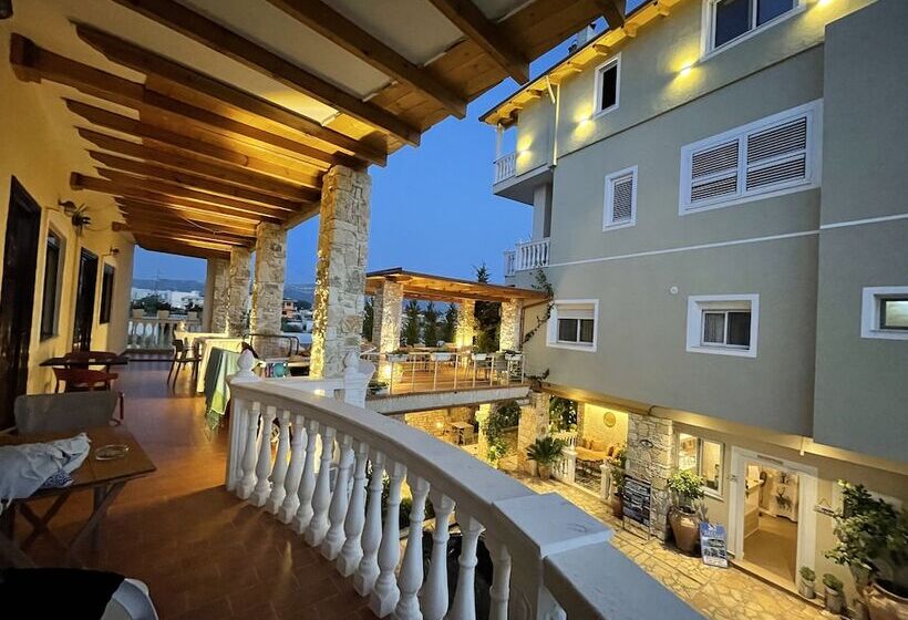 ペンション Vila Arial