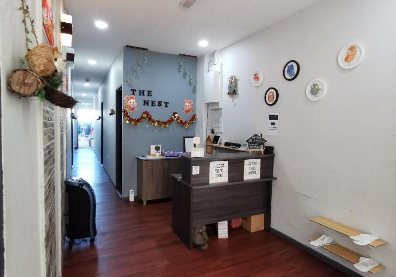 The Nest Hostel Semporna