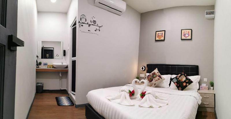 The Nest Hostel Semporna