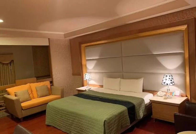 Tong Jei Kong Motel