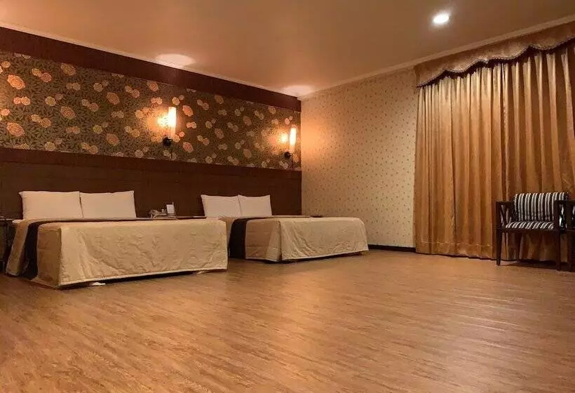 Tong Jei Kong Motel