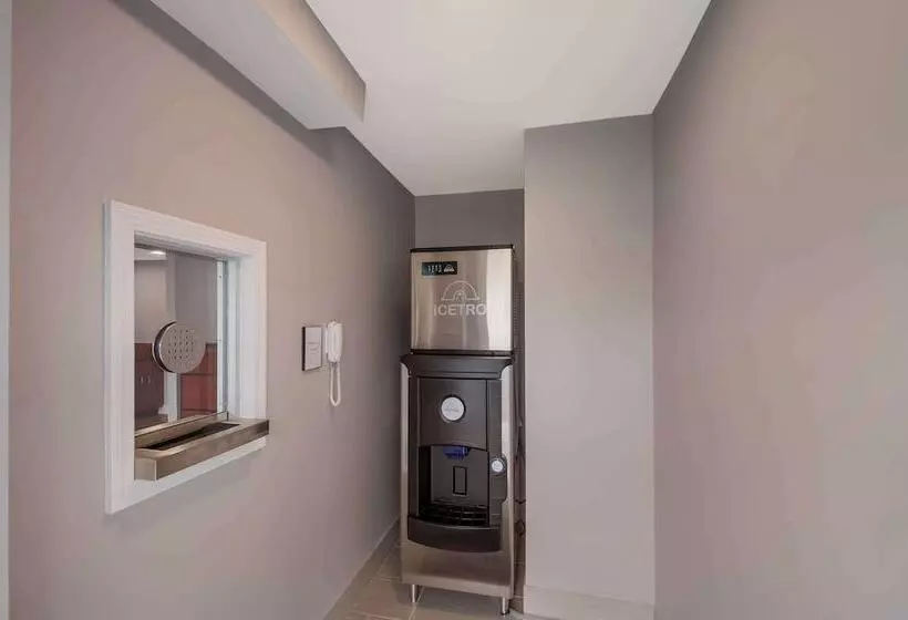 Hotel Americas Best Value Inn Farmington