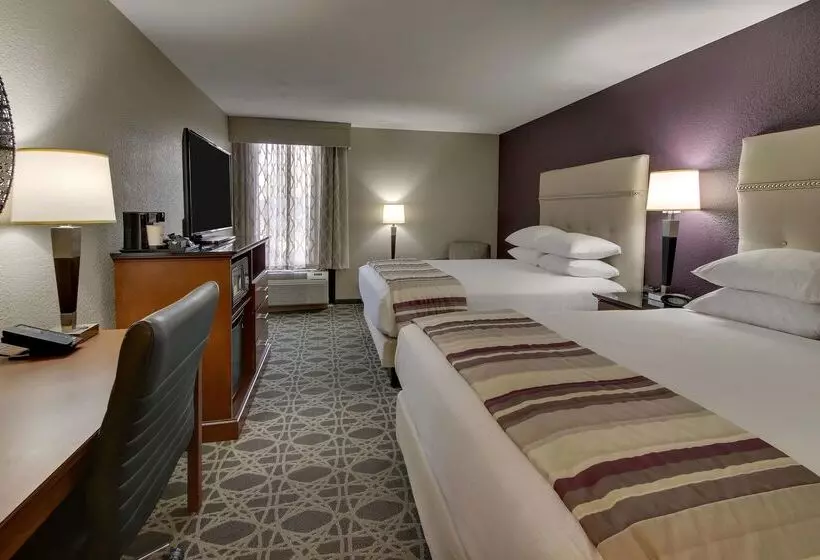 酒店 Drury Inn & Suites Poplar Bluff
