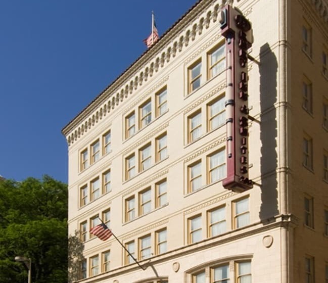 호텔 Drury Inn & Suites San Antonio Riverwalk