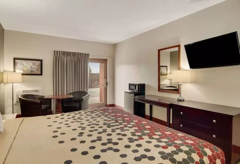 酒店 Econo Lodge Cadillac