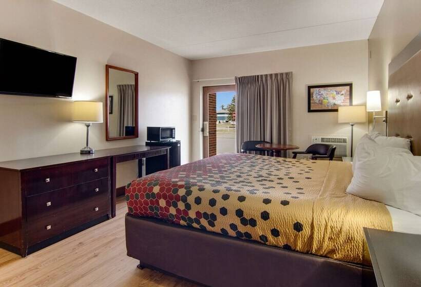 فندق Econo Lodge Cadillac