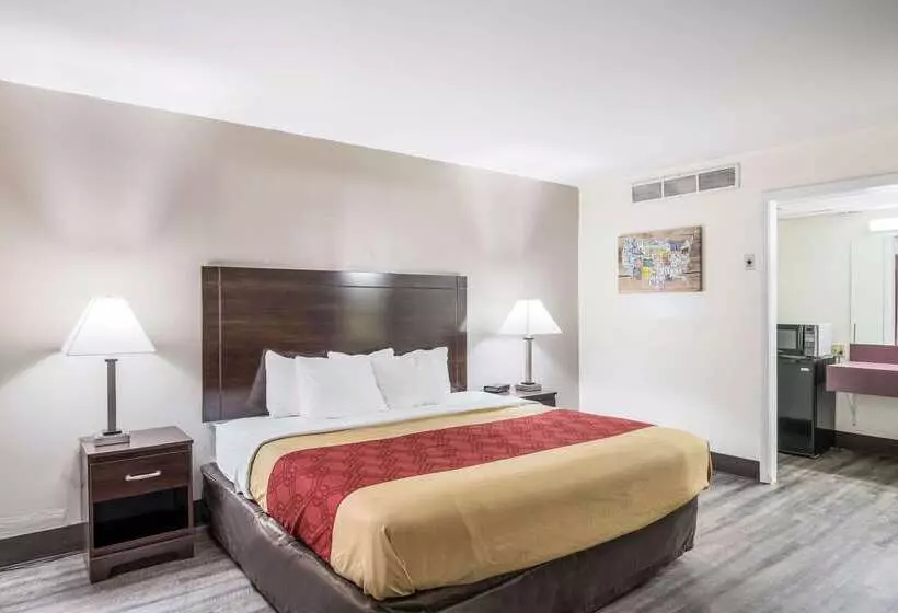 فندق Econo Lodge