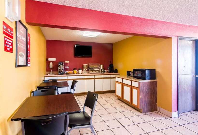 בית מלון כפרי Econo Lodge Dumas