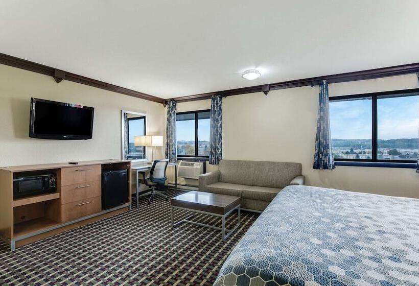 ホテル Econo Lodge Madison East