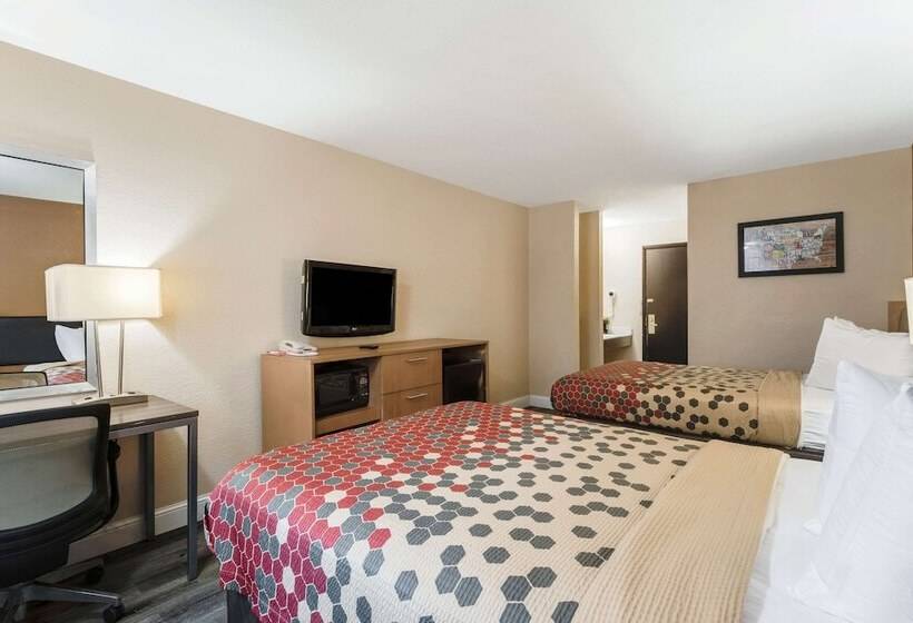 ホテル Econo Lodge Madison East