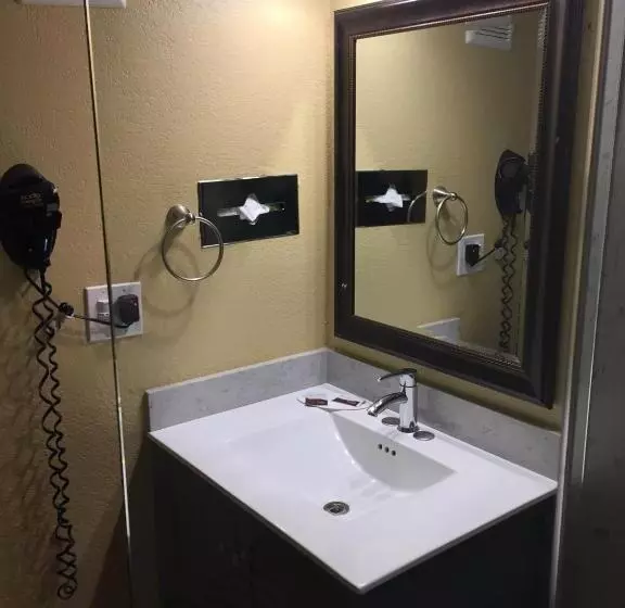 酒店 Avenida   Oceanside Camp Pendleton