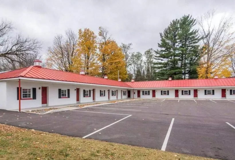 호텔 Econo Lodge St Albans