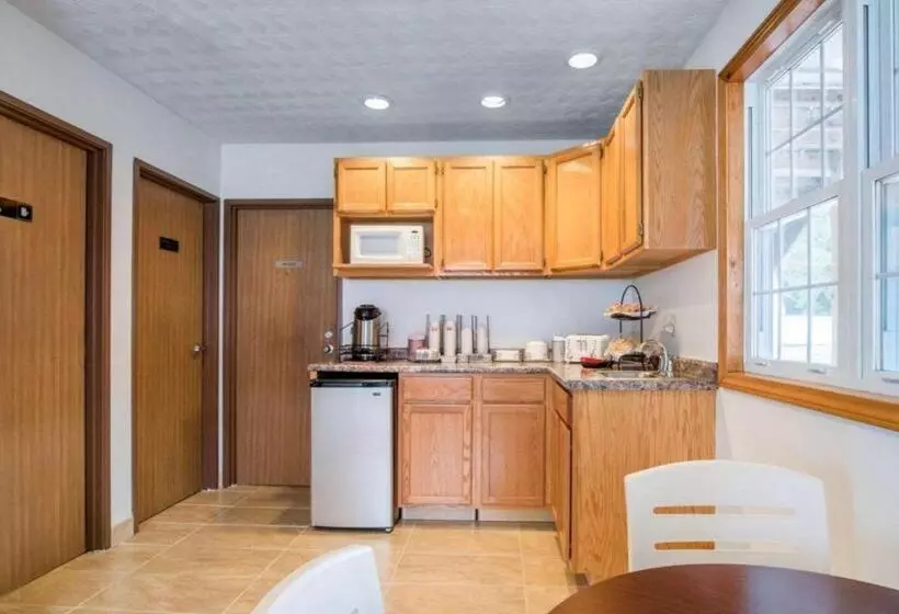 호텔 Econo Lodge St Albans