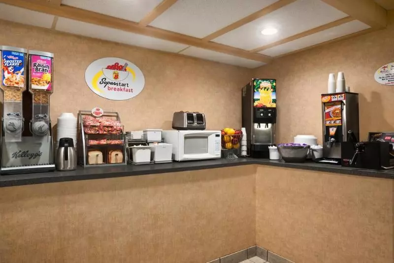 فندق Fairbridge Inn Express Buffalo Airport Williamsville