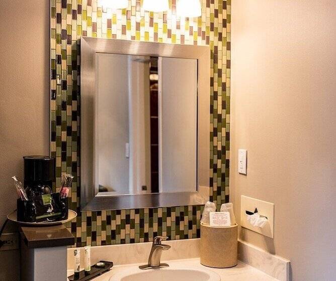 فندق Gateway Inn And Suites