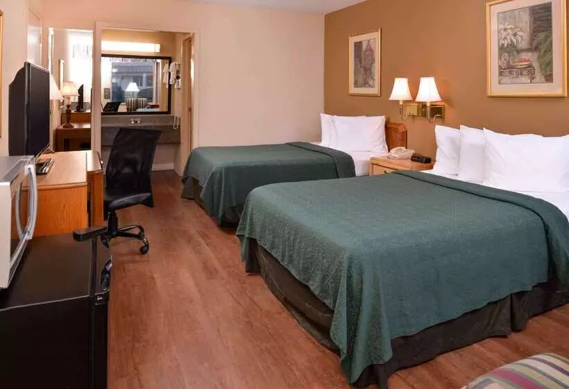 モーテル Quality Inn Dutch Inn