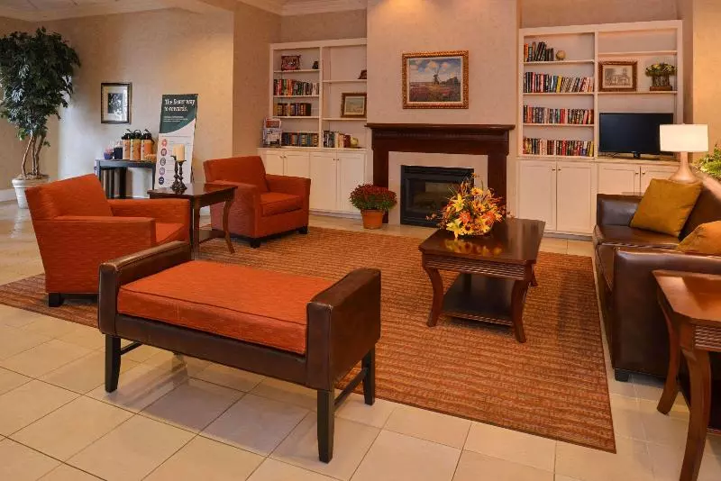 モーテル Quality Inn Dutch Inn