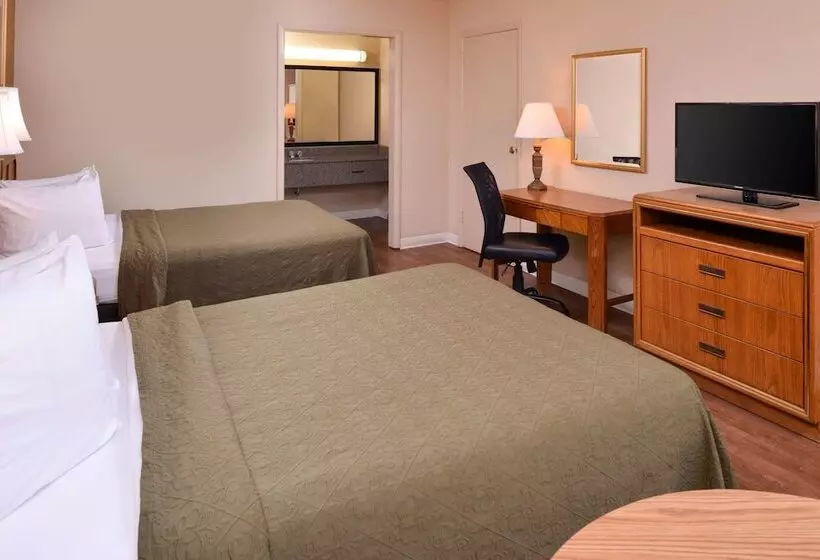 モーテル Quality Inn Dutch Inn