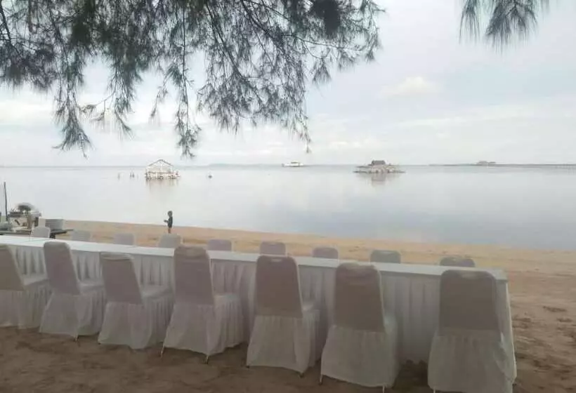 Aamiaismajoitus (B&B) Hello Bintan Beach Cottages