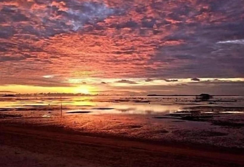 민박 Hello Bintan Beach Cottages