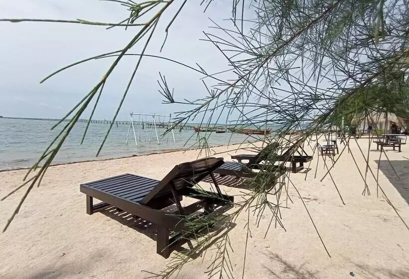 Aamiaismajoitus (B&B) Hello Bintan Beach Cottages