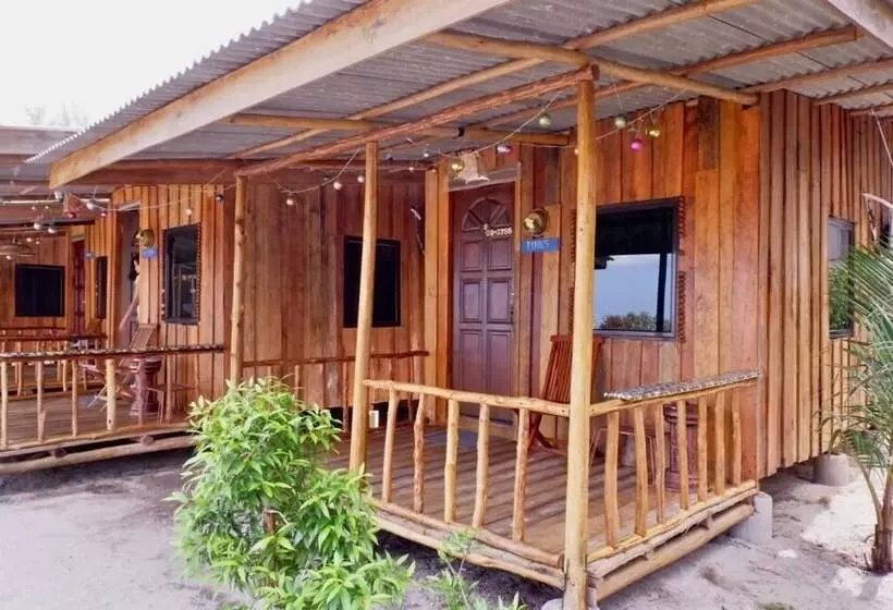 Aamiaismajoitus (B&B) Hello Bintan Beach Cottages