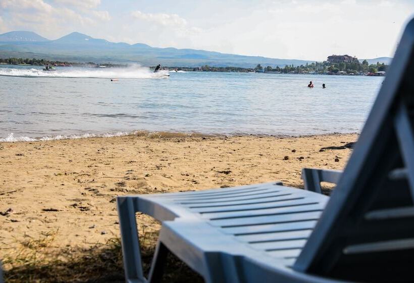 Garden Inn Resort Sevan