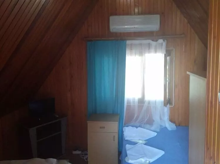 ホテル Ares Tatil Koyu