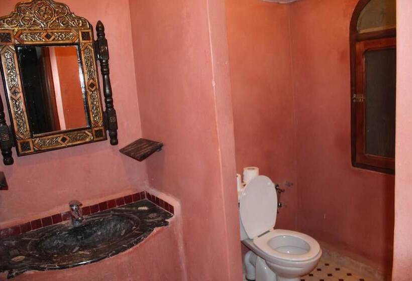 Отель Chez Tihri