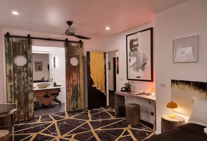 Hotelli Circa 1928   Albury