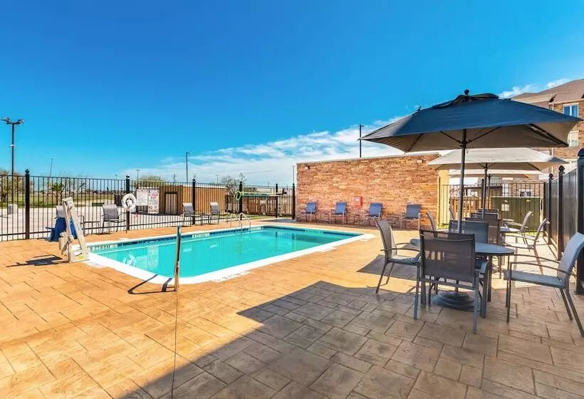 هتل Fairfield Inn & Suites By Marriott Corpus Christi Central